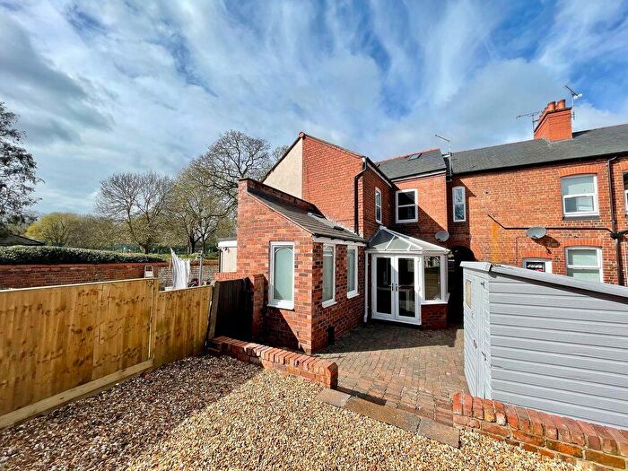 3 Bedroom Terraced House For Sale In Bellevue Road, Wrexham, LL13