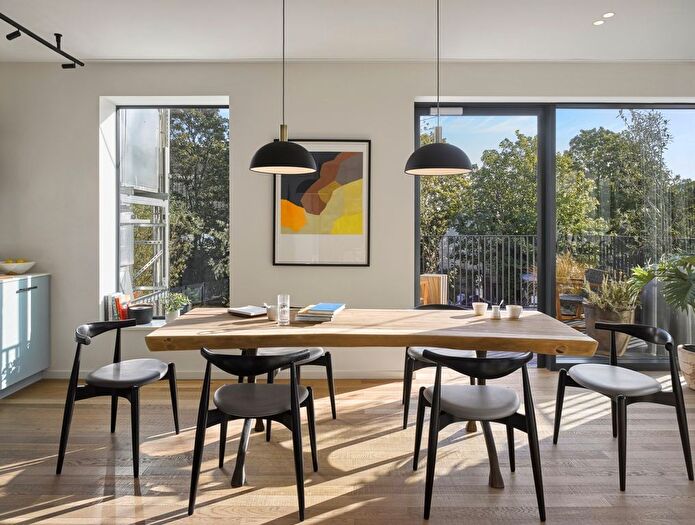 1 Bedroom Flat For Sale In The Brentford Project, Catherine Wheel Road, TW8