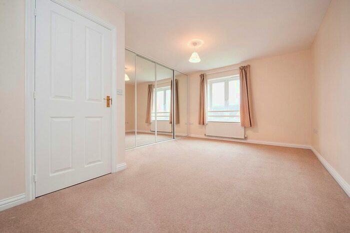 4 Bedroom Town House To Rent In Goose Bay Drive Kingsway, Quedgeley, Gloucester GL2