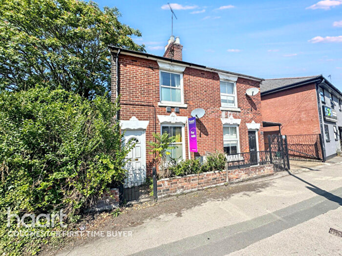 3 Bedroom Semi-Detached House For Sale In Mile End Road, Colchester, CO4