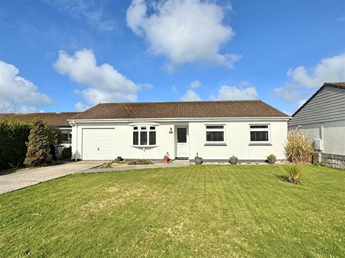 3 Bedroom Detached Bungalow For Sale In Trerice Drive, Newquay, TR7
