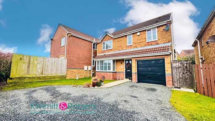 4 Bedroom Detached House For Sale In Holm Hill Gardens, Peterlee, Peterlee, Durham, SR8