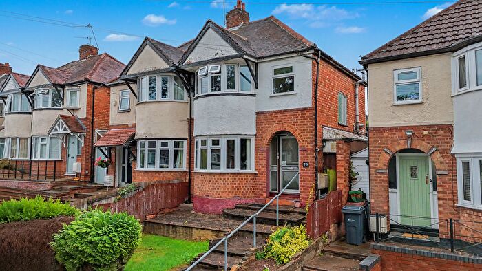 3 Bedroom Semi-detached House For Sale In Marsham Road, Birmingham, B14