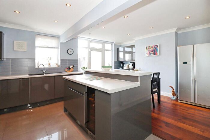 3 Bedroom End Of Terrace House For Sale In Meadowsweet Avenue, Filton, Bristol, BS34