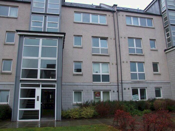2 Bedroom Flat To Rent In Dee Village, Millburn Street, The City Centre, Aberdeen, AB11
