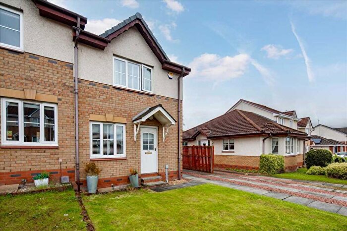 2 Bedroom Semi-Detached House For Sale In Redwood Crescent, Cambuslang, Glasgow, G72