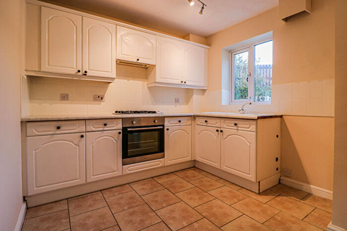 5 Bedroom Semi-Detached House To Rent In Rutland Close, Sandbach, CW11