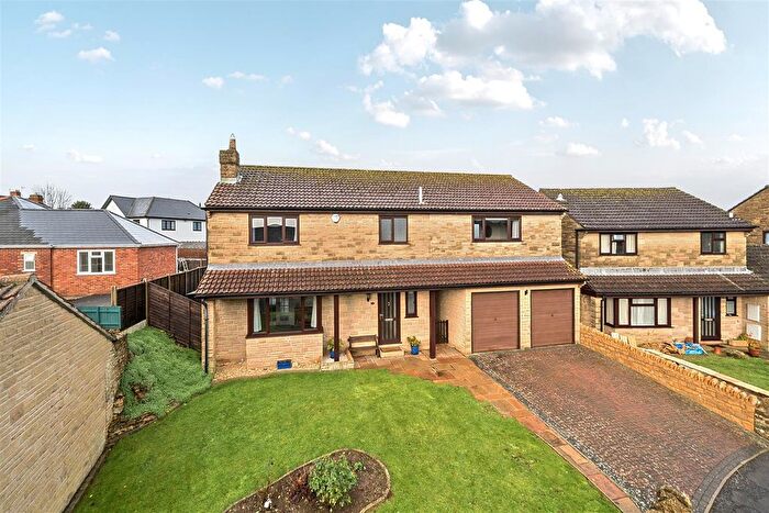 5 Bedroom Detached House For Sale In Higher Kingsbury Close, Milborne Port, Sherborne, DT9