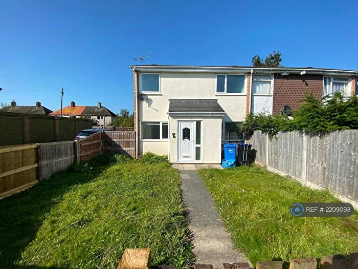 2 Bedroom Semi-Detached House To Rent In Morfa View, Bodelwyddan, Rhyl, LL18