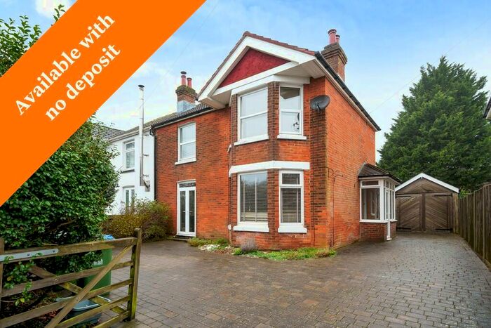 3 Bedroom Semi-Detached House To Rent In Winchester Road, Southampton, SO16