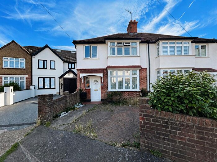 3 Bedroom Semi Detached House To Rent In Orchard Avenue, Hounslow, TW5