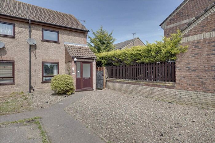 2 Bedroom End Of Terrace House For Sale In Amis Court, Lakenheath, Brandon, Suffolk, IP27