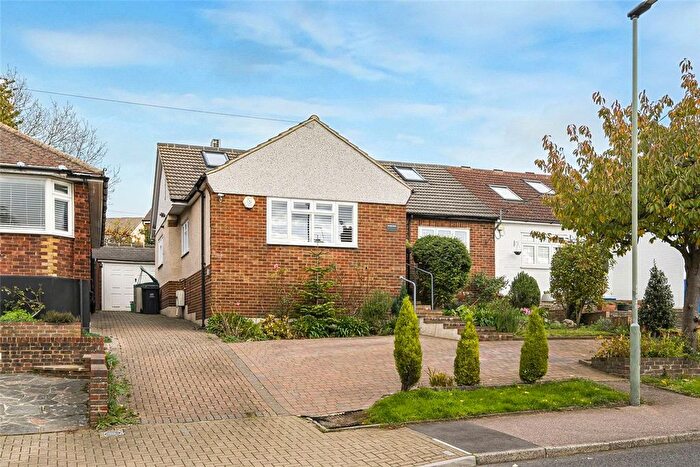 4 Bedroom Bungalow For Sale In Glentrammon Road, Green Street Green, Kent, BR6