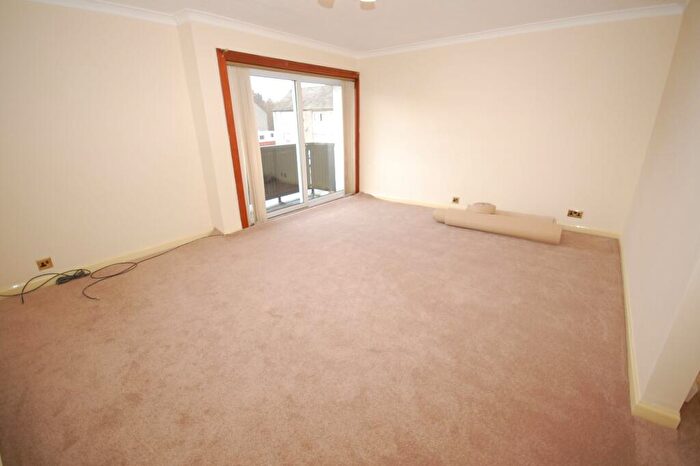 2 Bedroom Flat To Rent In Almond Road, Blackburn, EH47