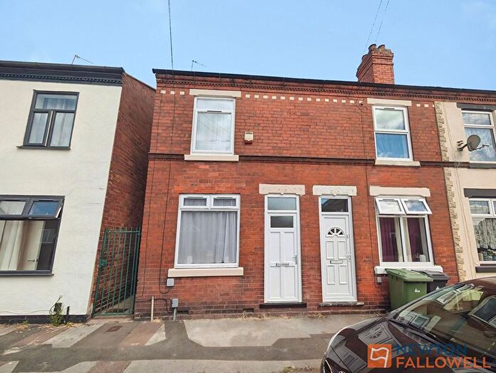 3 Bedroom Terraced House To Rent In Revival Street, Walsall, WS3