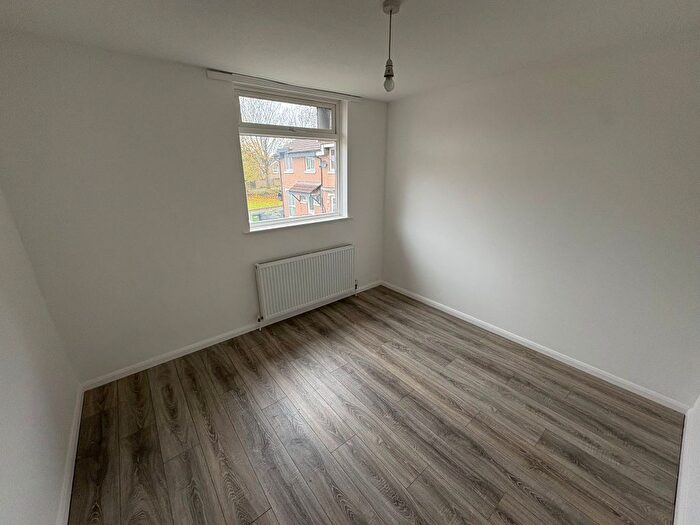 3 Bedroom Property To Rent In Queen Elizabeth Drive, Paignton, TQ3