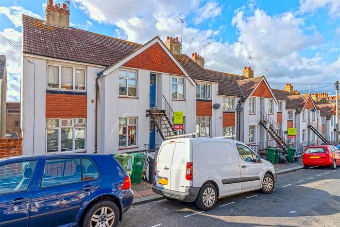 2 Bedroom Flat To Rent In Bonchurch Road, Brighton, BN2