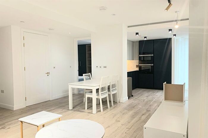 1 Bedroom Flat To Rent In Vermont House, Islington, EC1V
