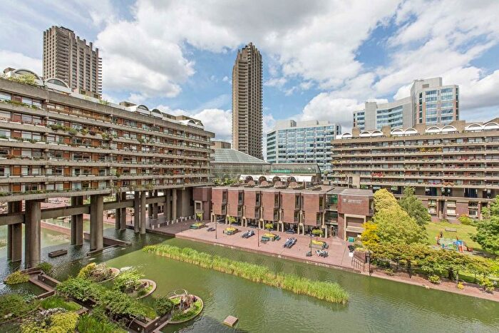 4 Bedroom Flat To Rent In Barbican, Cromwell Tower, EC2Y