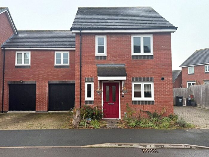 3 Bedroom Semi-detached House For Sale In Sycamore Way, Shawbury, Shrewsbury, Shropshire, SY4