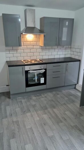 3 Bedroom Terraced House To Rent In Webster Street, Treharris CF46