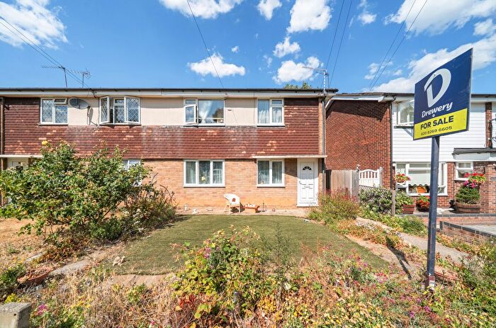 2 Bedroom Maisonette For Sale In Bursdon Close, Sidcup, DA15