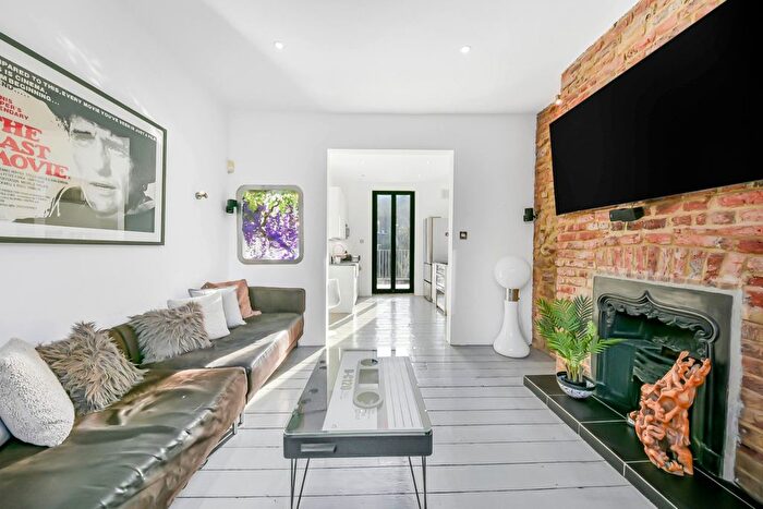 2 Bedroom Maisonette To Rent In Gardnor Road, Hampstead, NW3