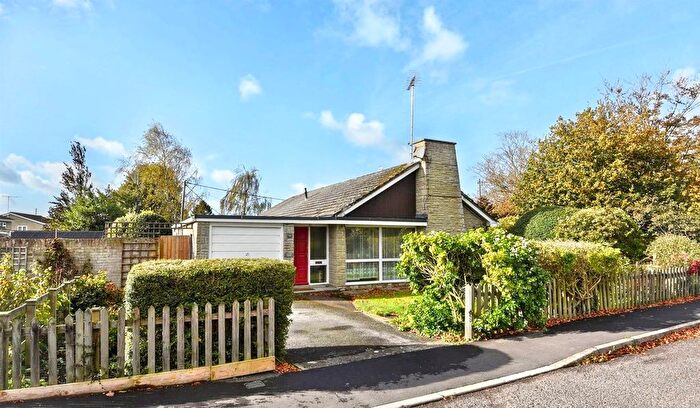 3 Bedroom Detached Bungalow For Sale In Southbrook Gardens, Mere, Warminster, BA12