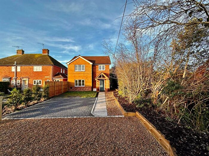 3 Bedroom Detached House For Sale In Thurstons, Binsted, Alton, GU34