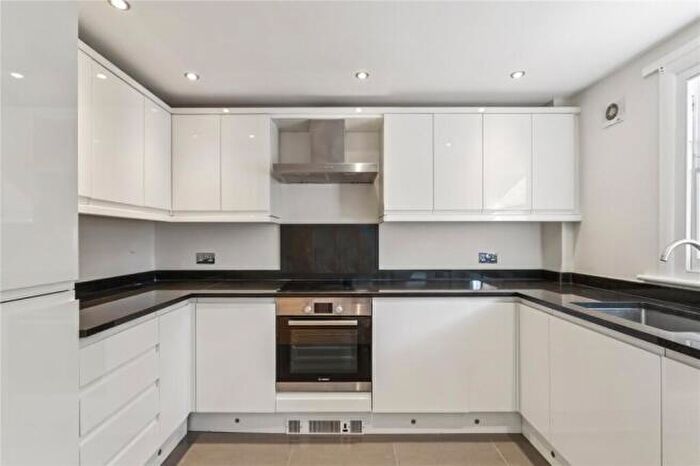 1 Bedroom Flat To Rent In Eton Avenue, London, NW3