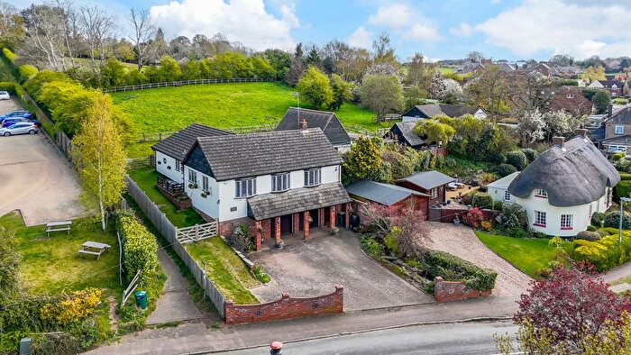 4 Bedroom Detached House For Sale In George Street, Maulden, Bedfordshire, MK45