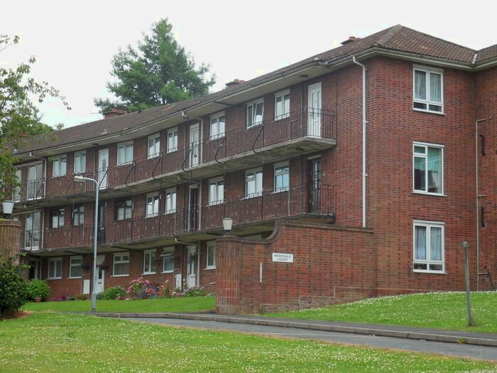 2 Bedroom Flat To Rent In Merridale Road, Wolverhampton, WV3