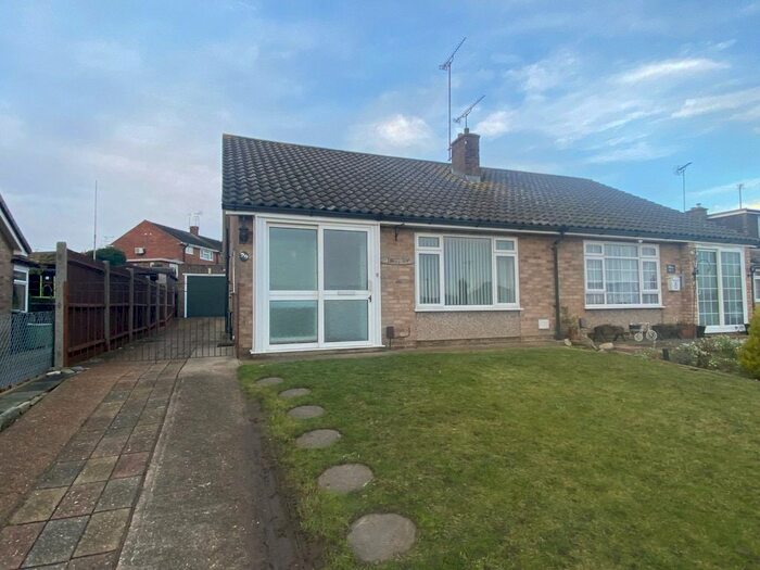 2 Bedroom Bungalow To Rent In Painters Ash Lane, Northfleet, Gravesend, Kent, DA11