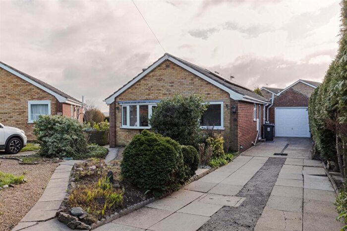 2 Bedroom Detached Bungalow For Sale In Pine Tree Close, Broughton, DN20