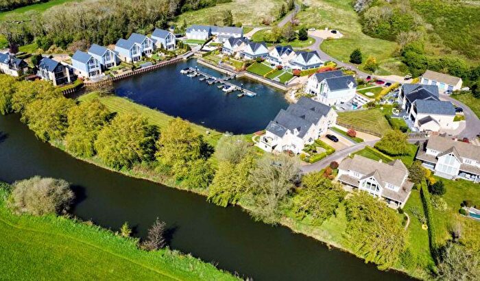 4 Bedroom Detached House To Rent In Waters Edge, Wansford, PE8