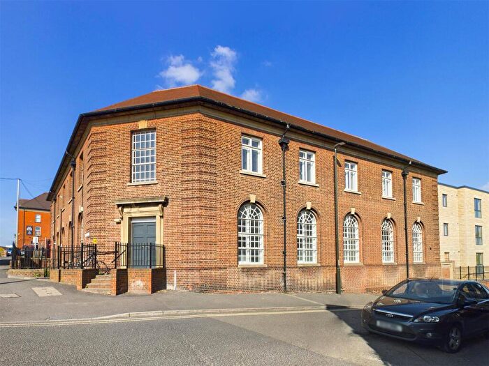 1 Bedroom Apartment To Rent In Old Court House, St Marys Gate, Chesterfield, S41