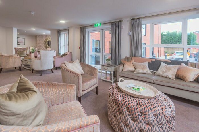 1 Bedroom Retirement Property To Rent In Clive Road, Redditch, Worcestershire, B97