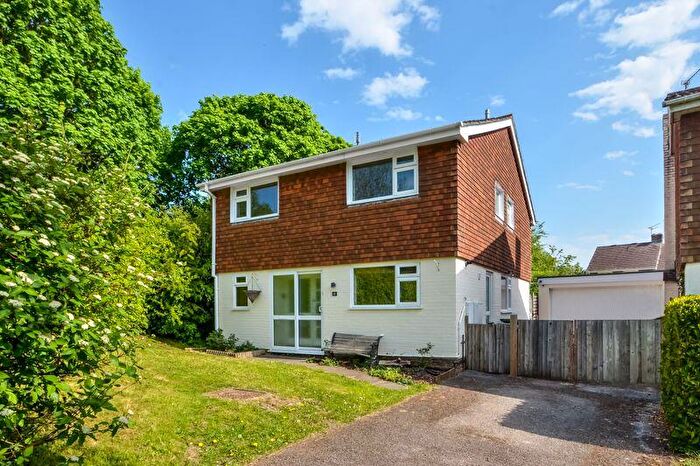 4 Bedroom Detached House To Rent In Maple Drive, Kings Worthy, SO23