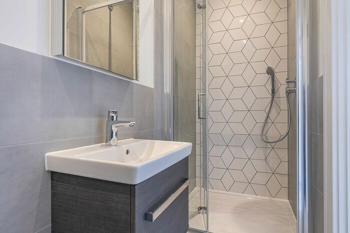 Studio To Rent In Market Street, Addlestone, KT15