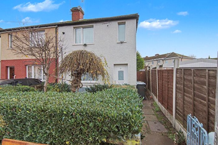 2 Bedroom Semi Detached House For Sale In Roundhouse Road, Coventry, CV3