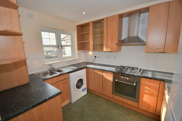 3 Bedroom Flat To Rent In Woodgrove Drive, Inverness, Inverness-Shire, IV2