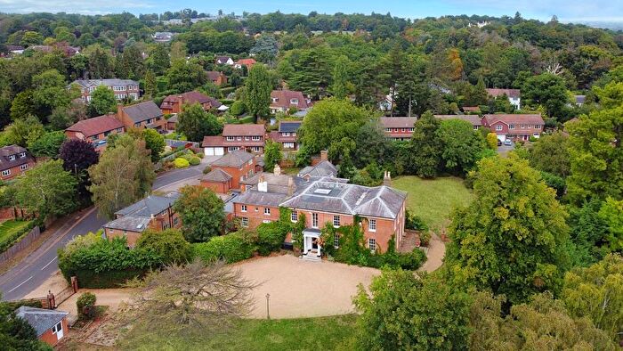 6 Bedroom Semi-Detached House To Rent In Middle Hill, Englefield Green, TW20