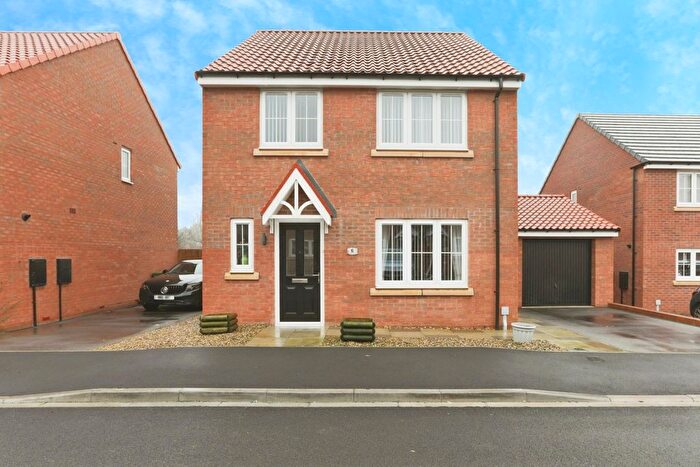 4 Bedroom Detached House For Sale In Poppy Drive, Scarborough, YO13