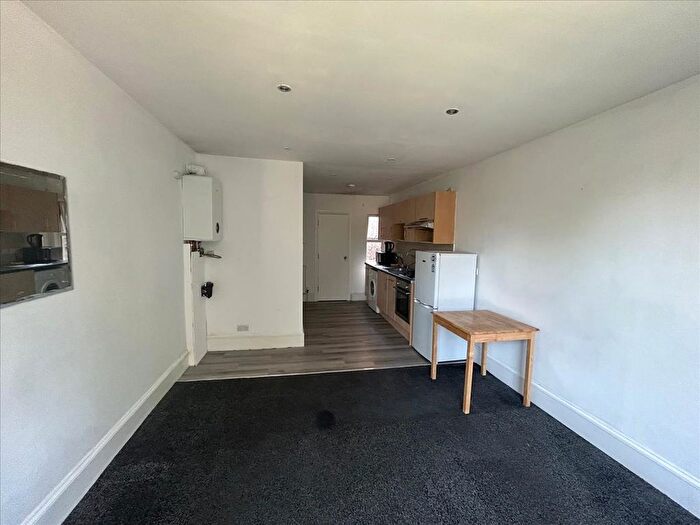 Studio To Rent In Sellons Avenue, Harlesden, NW10