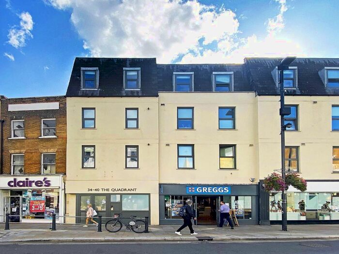 1 Bedroom Flat To Rent In The Quadrant, Richmond, TW9