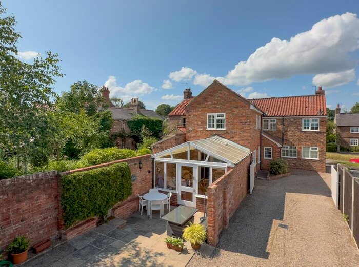 4 Bedroom Detached House For Sale In Church Lane, Nether Poppleton, York, YO26