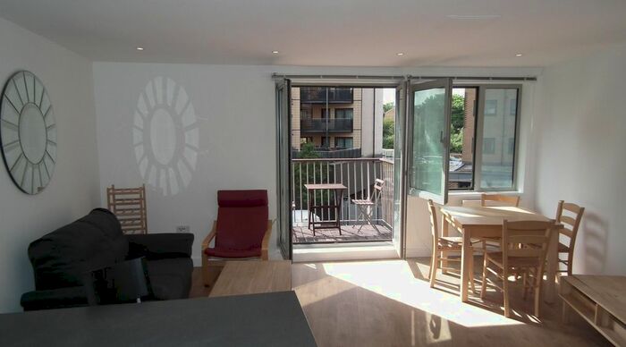 1 Bedroom Flat To Rent In Eden Grove, London, N7