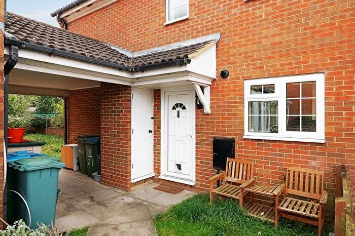 2 Bedroom Terraced House To Rent In Stratford Drive, Aylesbury, HP21