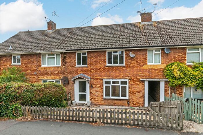 3 Bedroom Terraced House To Rent In Garbett Road, Winchester, SO23
