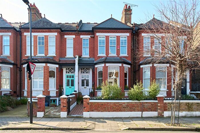 6 Bedroom Terraced House For Sale In Parkholme Road, Hackney, London, E8